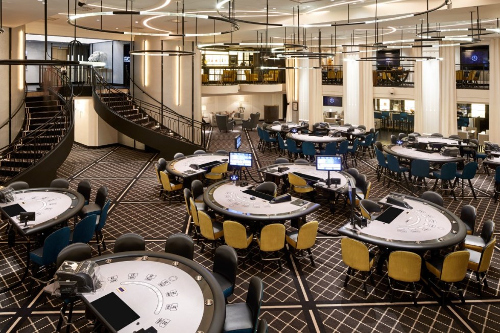 Le Paris Elysées Club