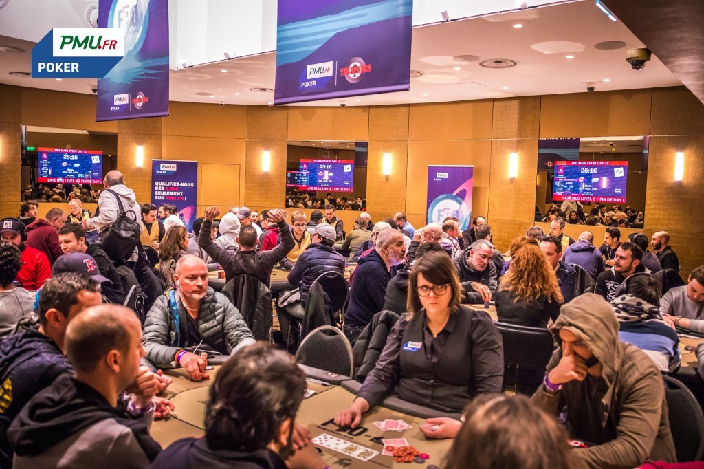 La salle de tournoi du Club Montmartre / Copyright PMU Poker