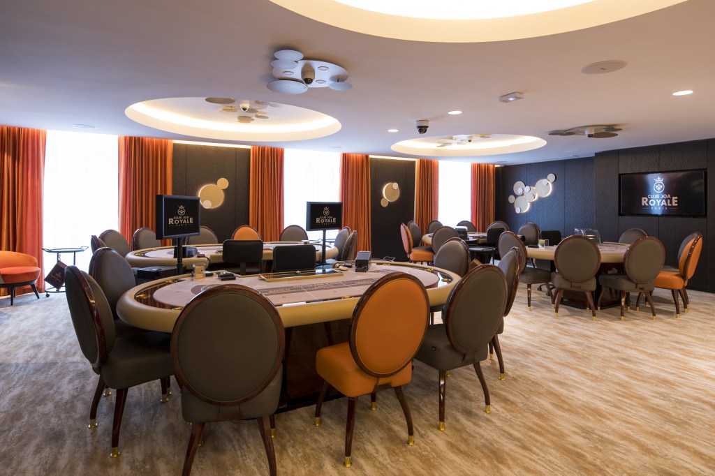 Salon Royale - Espace Hautes-mises ©G Perret